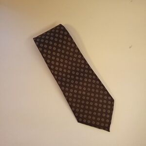 3/$45 MERCEDES SILK Hand Made Elegant Brown Patterned Tie